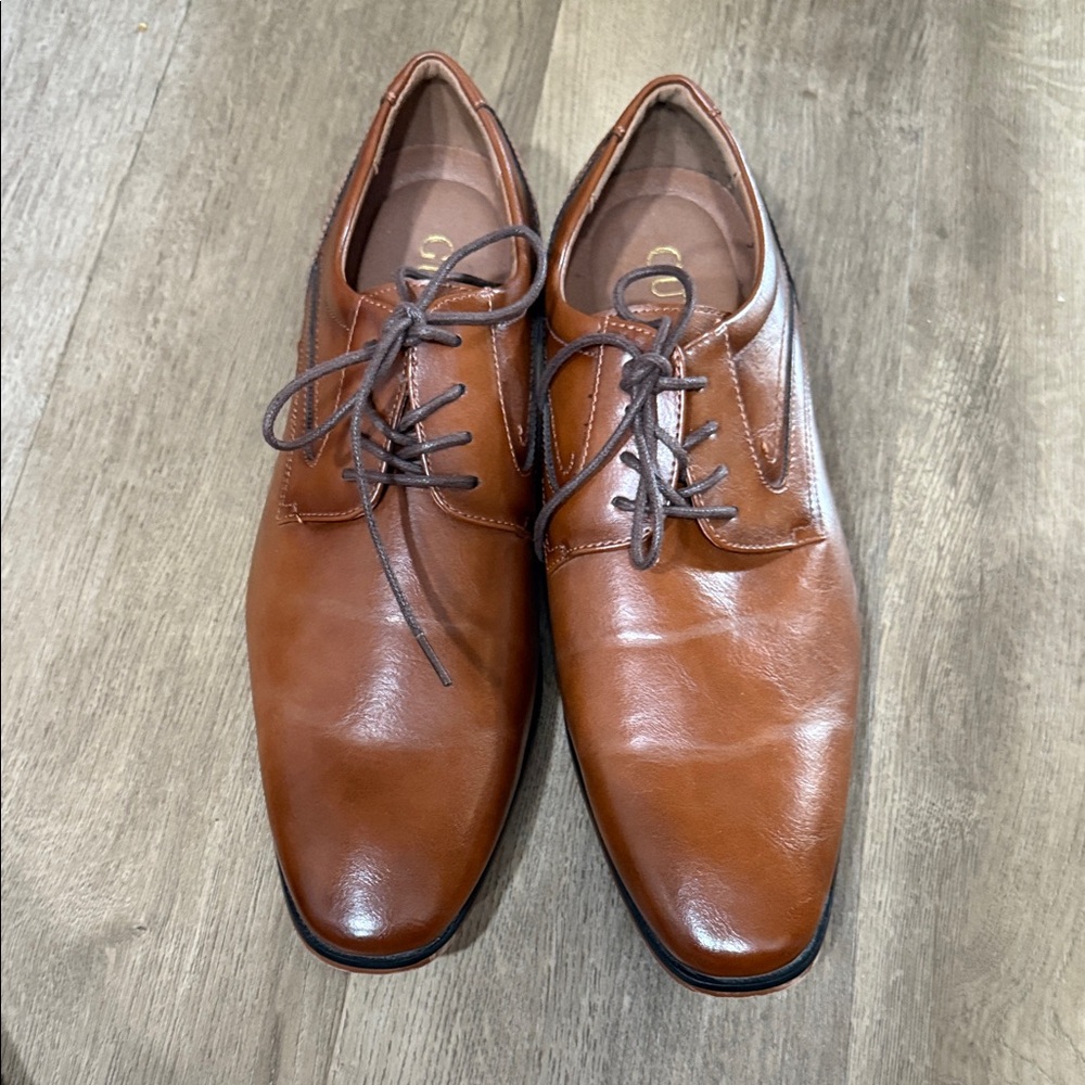 Guess Men's Brown Dress Shoes size 11